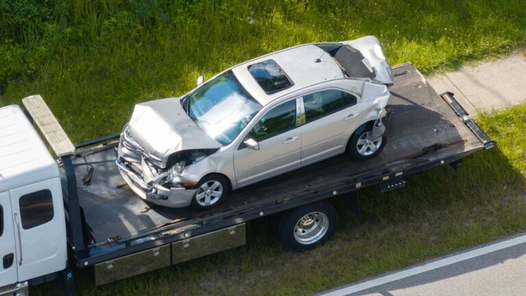 Does Insurance Cover Towing Fees